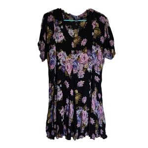XOTICA x VINTAGE 90s moody floral dark purple black lace up back size Small